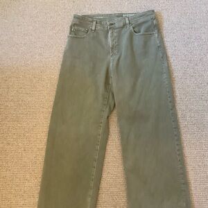 AG Saige Cropped Khaki colors